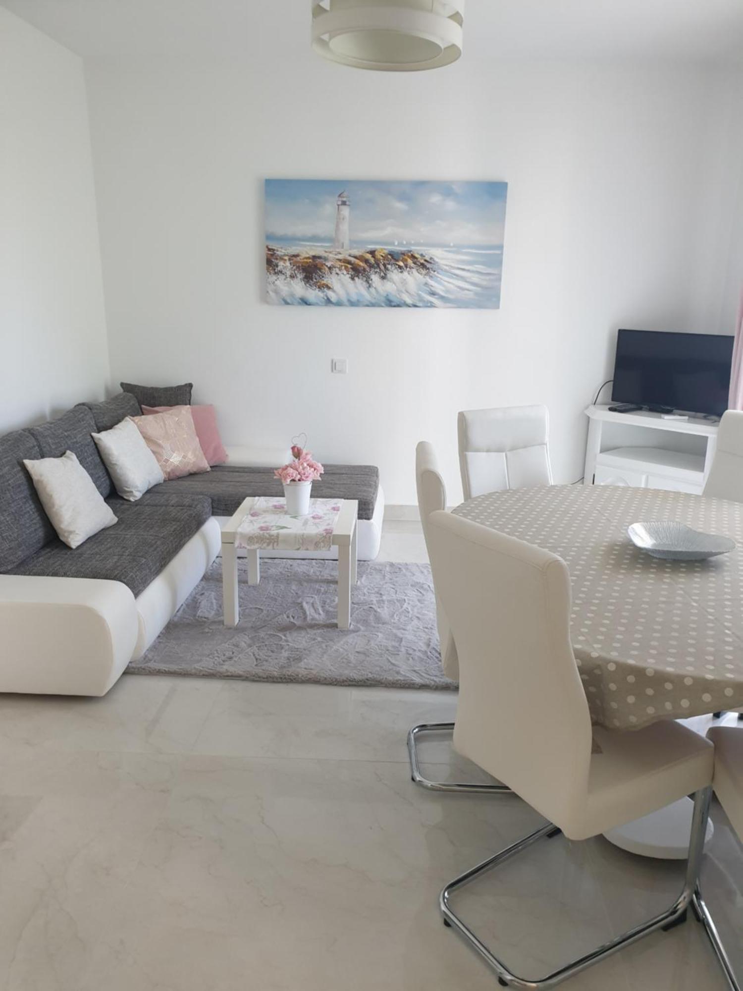 Apartments Mare Banjol Екстериор снимка
